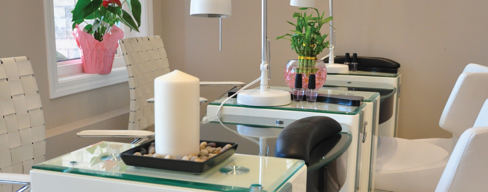 Beauty salon and spa in Brampton